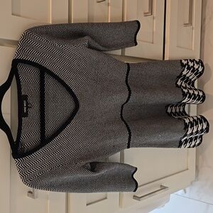 Black and White Sweater Dress, Nine West, Size XS, Warm and Beautiful!